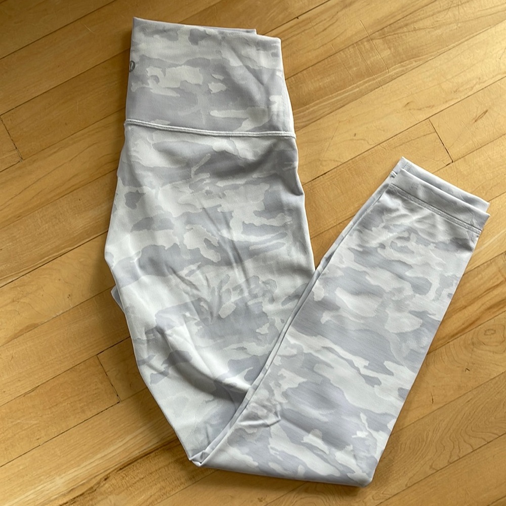 lululemon Wunder Under 7/8 Tights